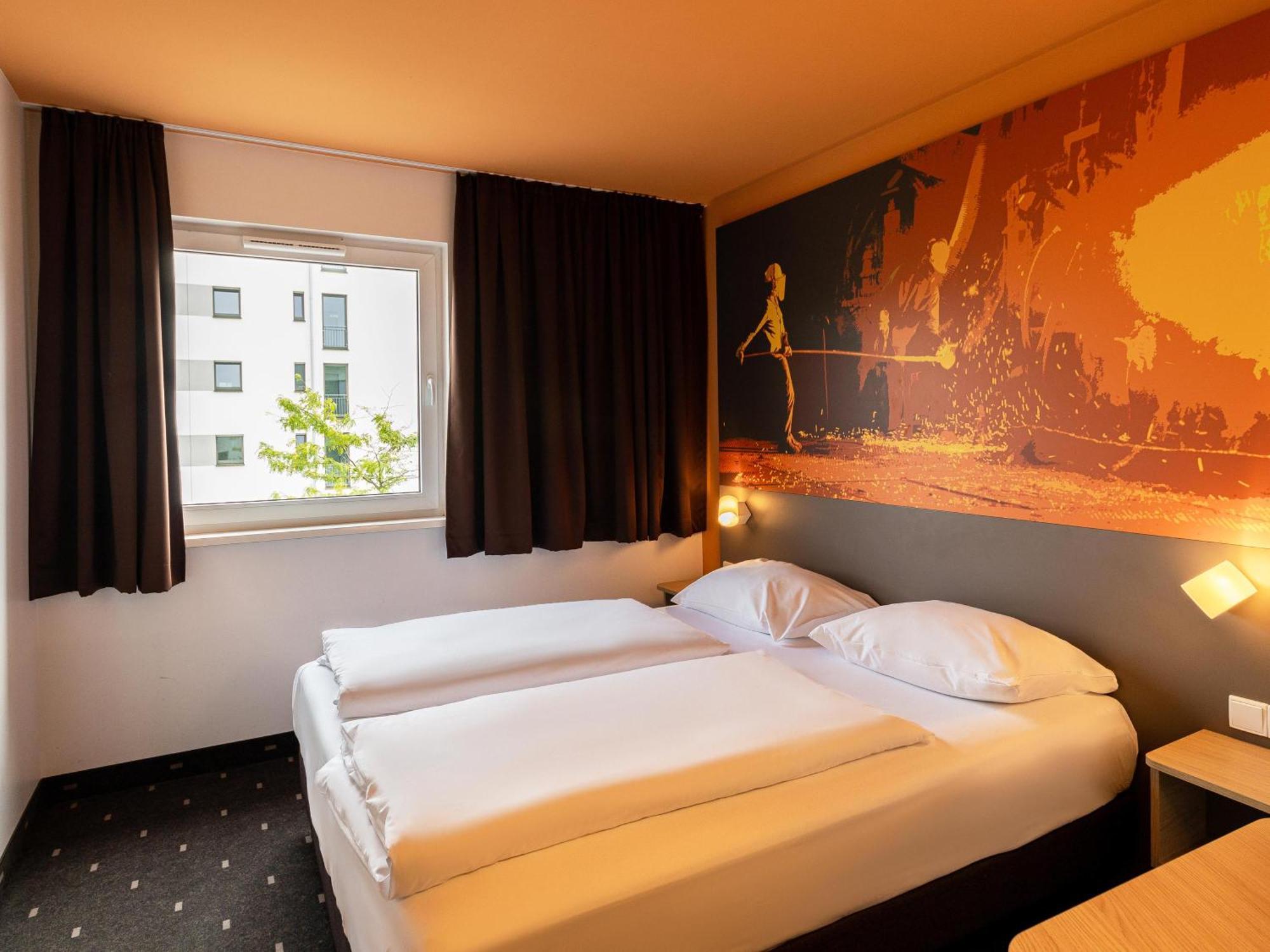B&B Hotel Essen-City Exteriör bild